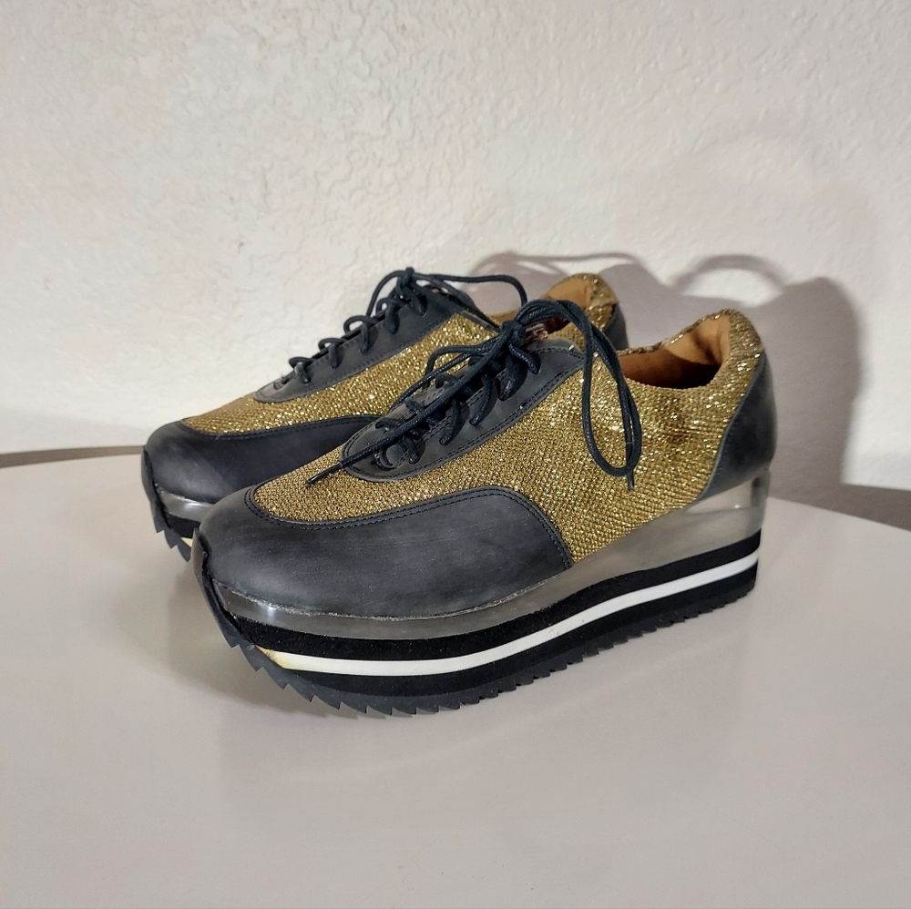 Villians SF Black Leather & Gold Shimmer Platform  Sneakers Women's Size 7